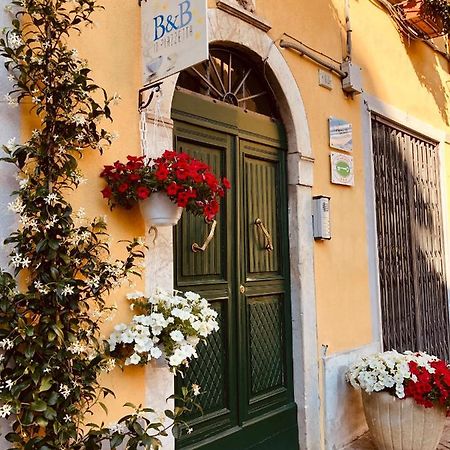Affittacamere In Piazzetta Sarzana Exteriör bild