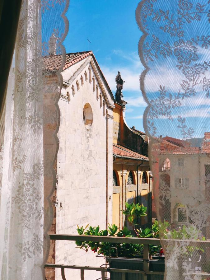 Affittacamere In Piazzetta Sarzana Exteriör bild